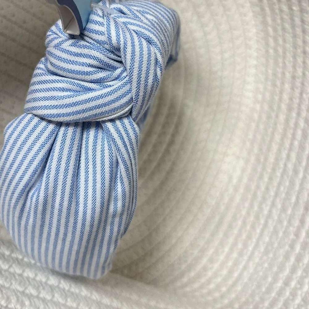 NWT ⚜️🩵⚜️ Sunday State Gorgeous Light Blue Striped Headband - Picture 7 of 7